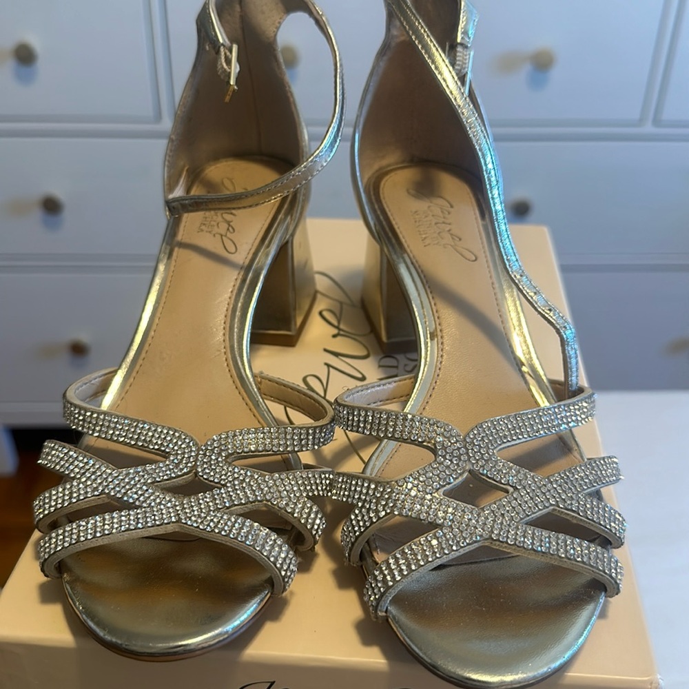 Jewel Badgley Mischka Gold Sandals
